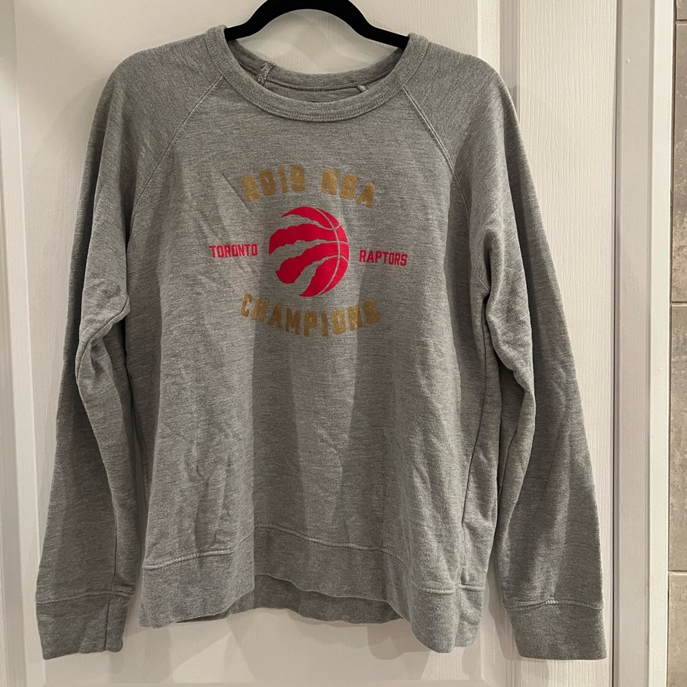 2019 Raptors Sweater